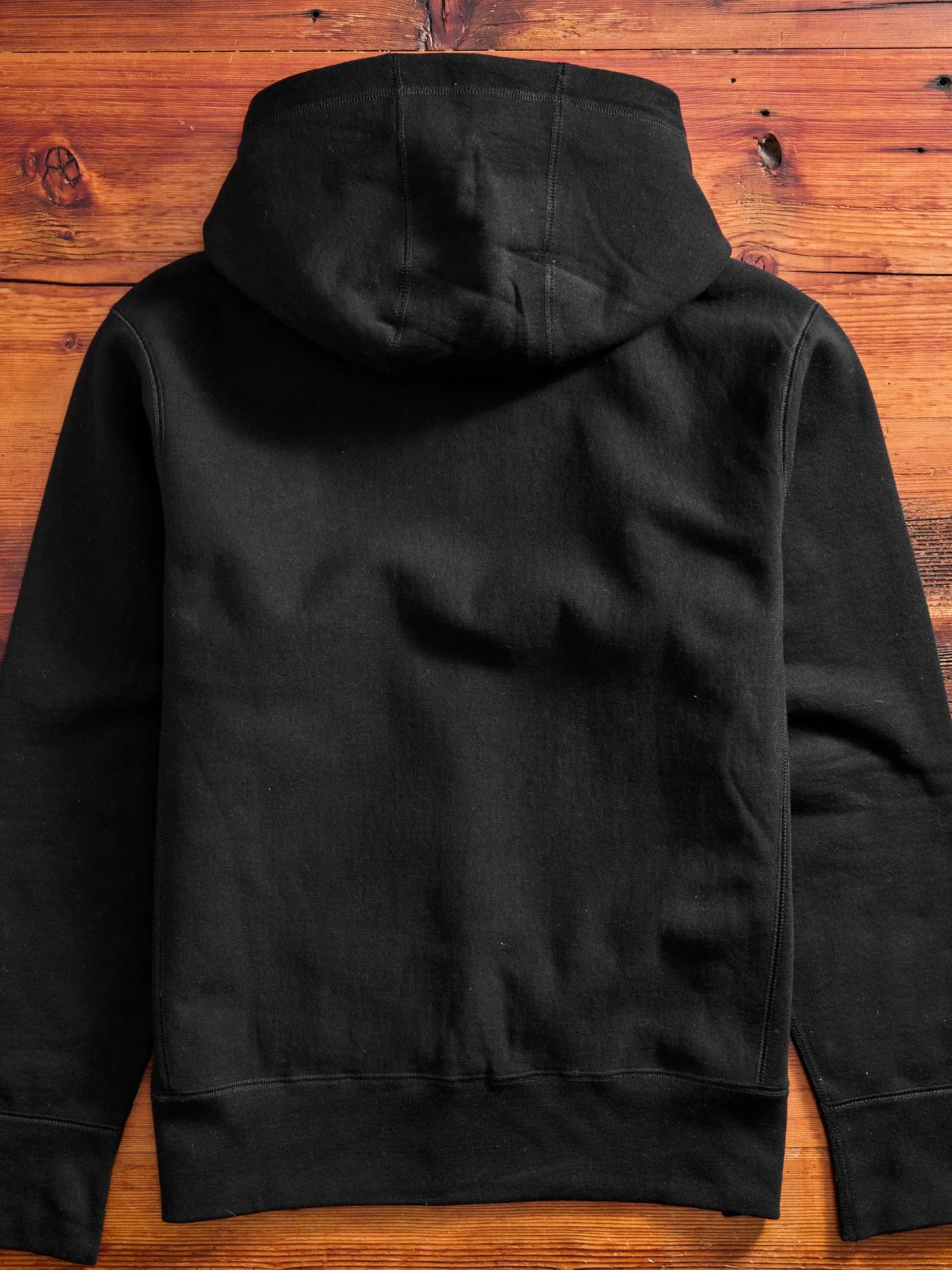 Heavyweight Pullover Hoodie in Black