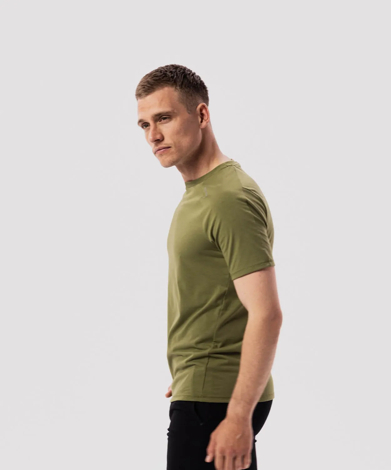 Men's 20four7 Athletic Tee