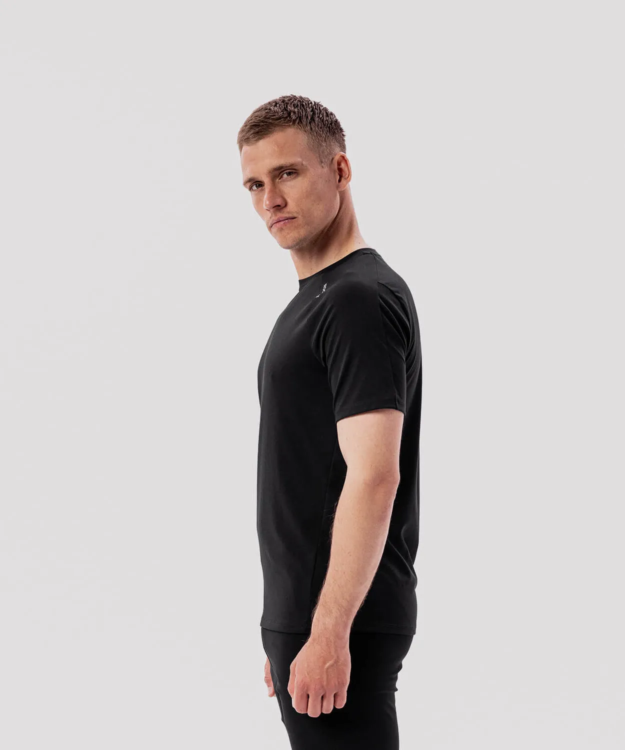 Men's 20four7 Athletic Tee